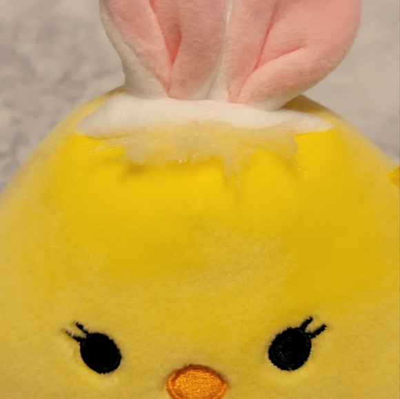 BUNNY EARS AIMEE 5” SQUISHMALLOW - Picture 6 of 6